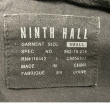 Load image into Gallery viewer, Ninth Hall Short Sleeve Hoodie Mens Small Charcoal Acid Wash Lightweight Skater