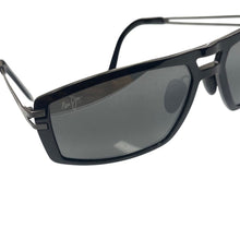 Load image into Gallery viewer, Maui Jim MJ131-02 Islanders Polarized Wrap Sunglasses Black