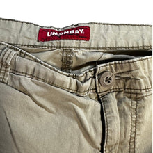 Load image into Gallery viewer, Unionbay Men's Khaki Cargo Shorts Size 40 Stretch Cotton Casual
