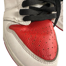 Load image into Gallery viewer, Nike Air Jordan 1 Retro OG Heritage Chicago 575441-161 W7.5