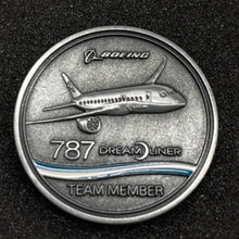 Load image into Gallery viewer, Boeing 787 Dreamliner First Flight Team Member Coin Compass Case Set