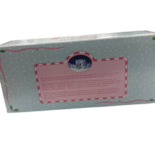 Load image into Gallery viewer, Precious Moments Enesco Sugar Town Express Passenger Car 1996 Limited Edition