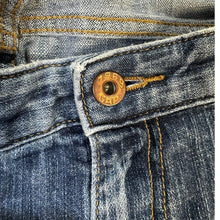 Load image into Gallery viewer, Old Navy Women’s 18 Regular Bootcut Jeans Blue Stretch Denim