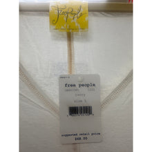 Load image into Gallery viewer, Free People Solid Sahara Top size L