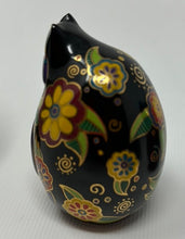 Load image into Gallery viewer, Laurel Burch Cat Egg Statues - Set of 4
