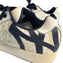 Load image into Gallery viewer, Yankees Reebok MLB Authentic Sneakers Size 12 Vintage
