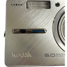 Load image into Gallery viewer, Kodak EasyShare V550 5.0MP Digital Camera Silver Works
