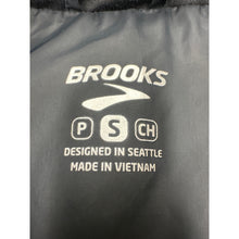 Load image into Gallery viewer, Brooks Puffer Vest Black Small
