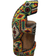 Load image into Gallery viewer, Mexican Huichol Beaded Art Iguana Folk
