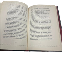 Load image into Gallery viewer, The Short Second Life of Bree Tanner Stephenie Meyer 1st Edition 1st Printing HC
