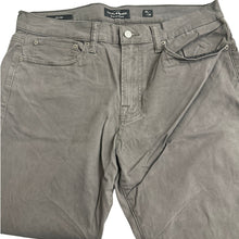 Load image into Gallery viewer, Lucky Brand 121 Slim Fit Men’s Pants Gray 34x30

