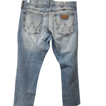 Load image into Gallery viewer, Wrangler Regular Straight Men’s Jeans Classic Blue Distressed Stitch 34x30
