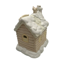 Load image into Gallery viewer, Precious Moments by Enesco Sugar Town Lighted Warming Hut
