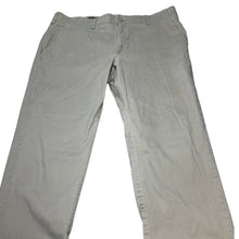 Load image into Gallery viewer, Lee Extreme Comfort Straight Fit Men’s Khaki Pants Tan 40x29 Stretch
