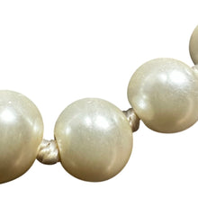 Load image into Gallery viewer, Camrose &amp; Kross JBK Jackie Kennedy 56” Faux Pearl Necklace Box COA
