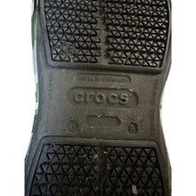 Load image into Gallery viewer, Crocs Camo Clogs Mens 6 Womens 8 Adjustable Strap Green Camouflage
