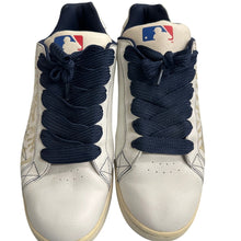 Load image into Gallery viewer, Yankees Reebok MLB Authentic Sneakers Size 12 Vintage
