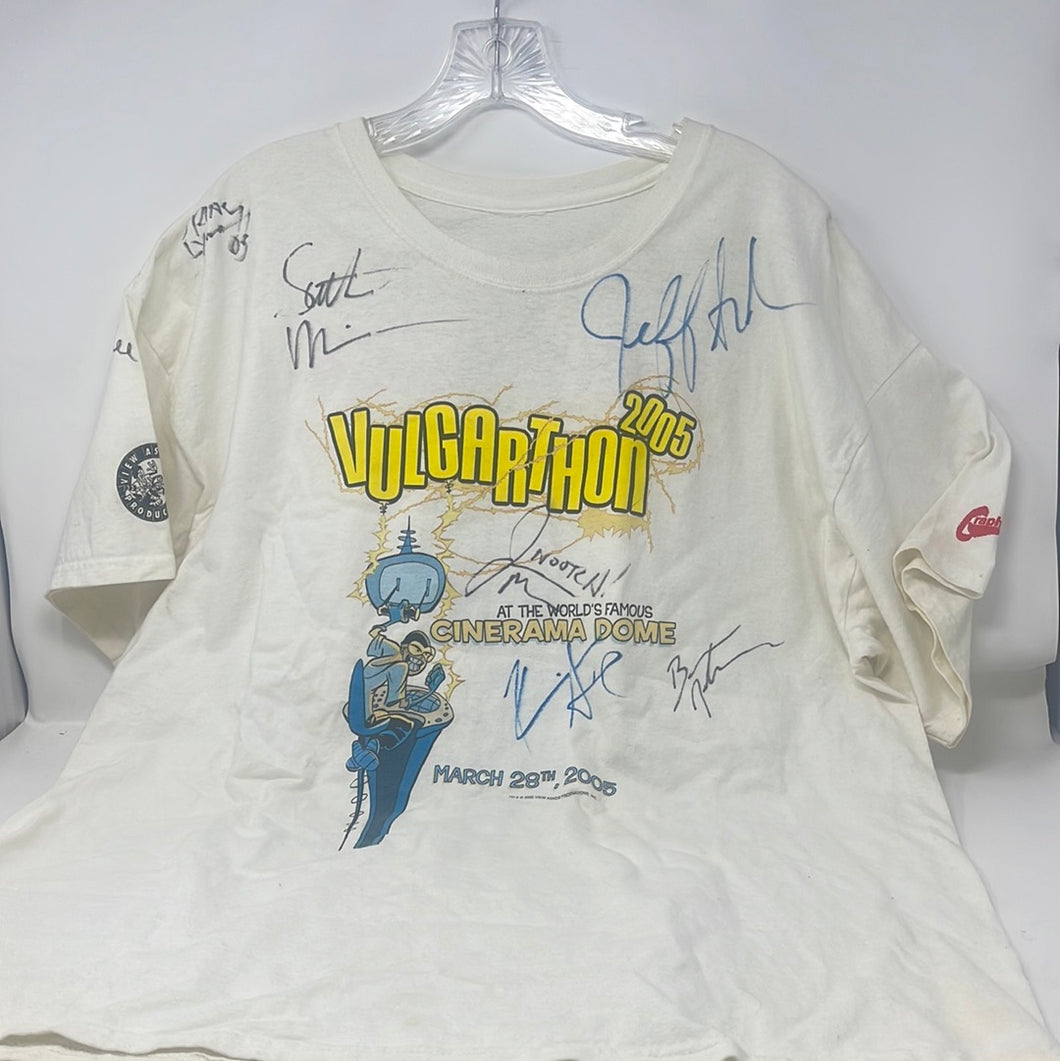 Signed Vulgarthon at Cinerama Dome Shirt Autographed Kevin Smith 2005