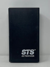 Load image into Gallery viewer, STS Model AV7600VOR Handheld Aviation Transceiver
