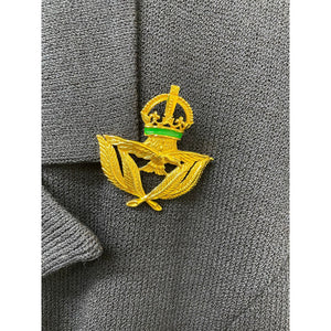 St. John Women’s Navy Double Breasted Cardigan Size 8