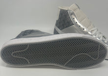 Load image into Gallery viewer, Nike Blazer SP Metallic Silver/White Men Size 12
