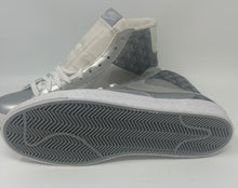 Load image into Gallery viewer, Nike Blazer SP Metallic Silver/White Men Size 12
