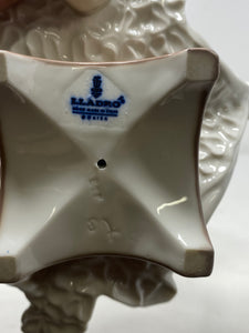 Lladro Weary Ballerina Girl Sitting on Stool - Retired