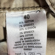 Load image into Gallery viewer, Unionbay Men's Khaki Cargo Shorts Size 40 Stretch Cotton Casual
