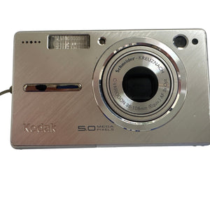Kodak EasyShare V550 5.0MP Digital Camera Silver Works