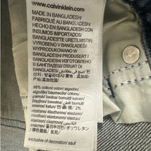 Load image into Gallery viewer, Calvin Klein Jeans W34 L30 – Excellent Straight Cut
